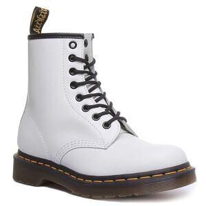 Dr Martens 1460 Smooth Classic Core 8 Eyelet Lace Up In White Size Women's 10